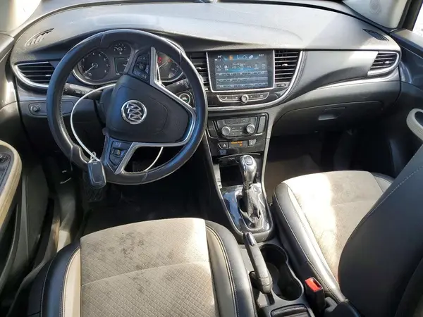 KL4CJASB6JB653933 2018 BUICK ENCORE - Image 8