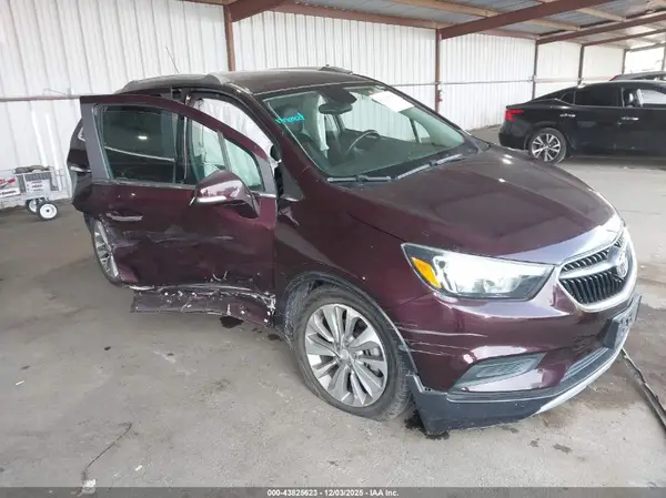 KL4CJASB6JB678945 2018 BUICK ENCORE - Image 1