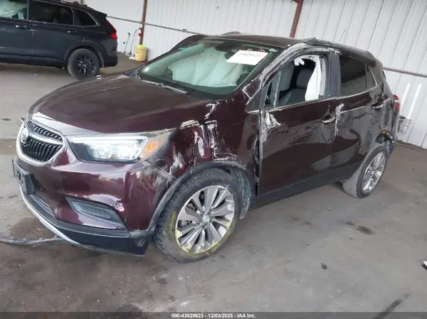 KL4CJASB6JB678945 2018 BUICK ENCORE - Image 2