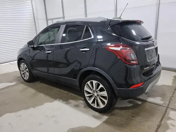 KL4CJASB6JB710552 2018 BUICK ENCORE - Image 2