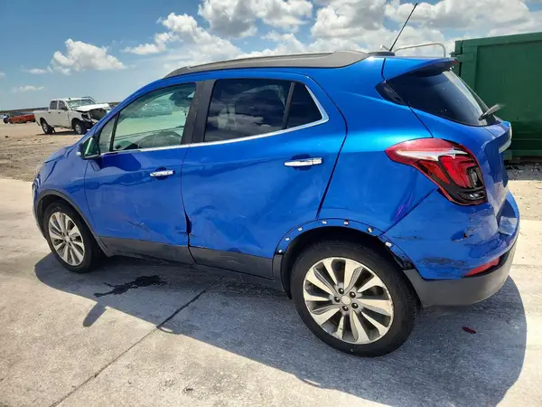 KL4CJASB6JB722121 2018 BUICK ENCORE - Image 2