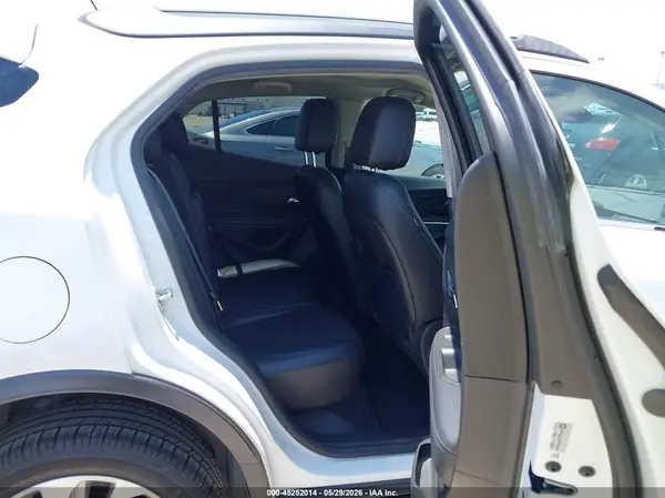KL4CJASB6KB705398 2019 BUICK ENCORE - Image 8