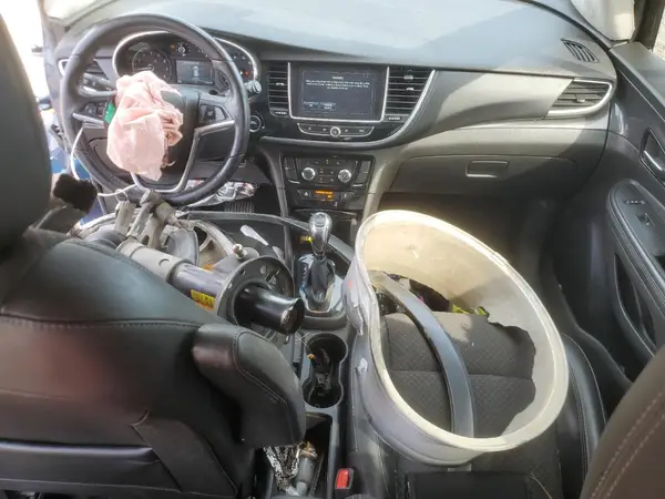 KL4CJASB6KB777945 2019 BUICK ENCORE - Image 8