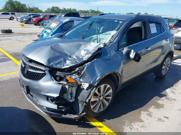 KL4CJASB6KB809910 2019 BUICK ENCORE - Image 2
