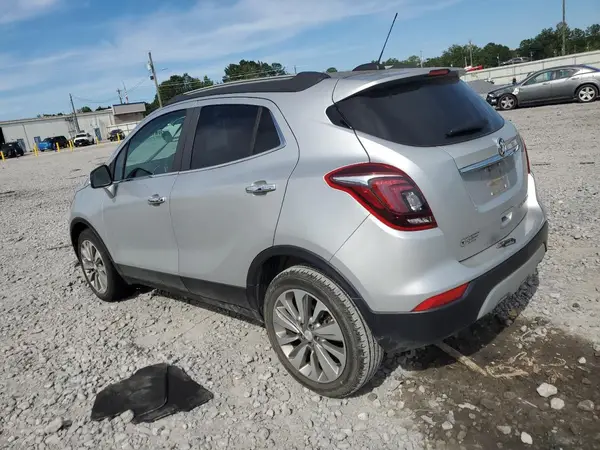 KL4CJASB6KB832555 2019 BUICK ENCORE - Image 2