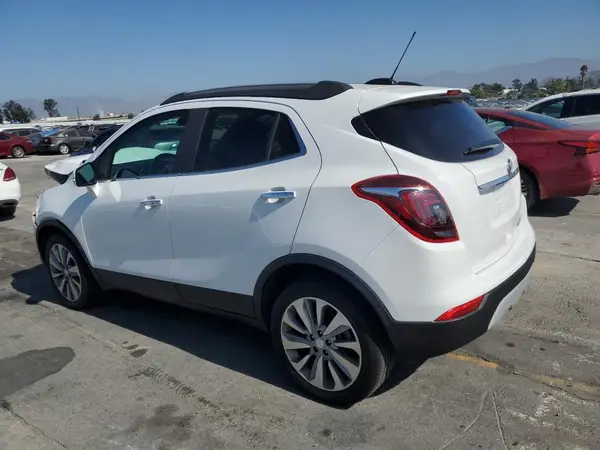 KL4CJASB6KB888544 2019 BUICK ENCORE - Image 2