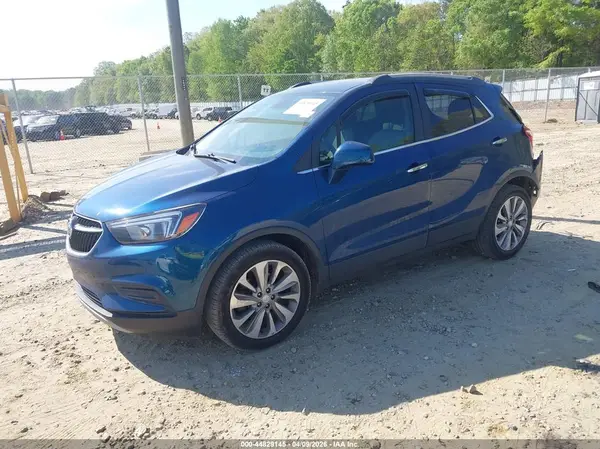 KL4CJASB6LB008802 2020 BUICK ENCORE - Image 2