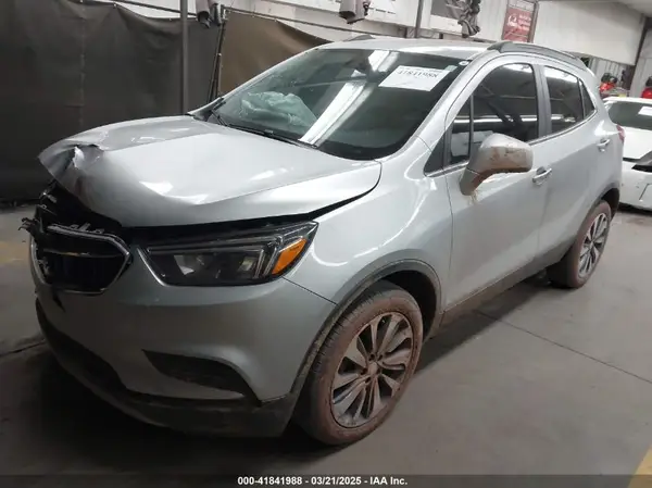 KL4CJASB6MB309930 2021 BUICK ENCORE - Image 2