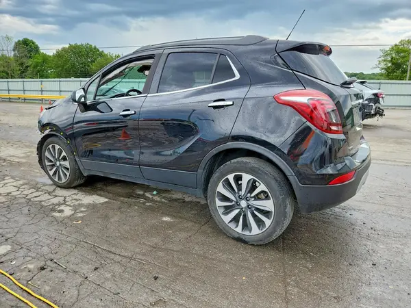 KL4CJASB6MB332575 2021 BUICK ENCORE - Image 2