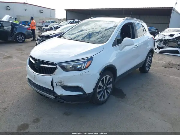 KL4CJASB6MB336965 2021 BUICK ENCORE - Image 2