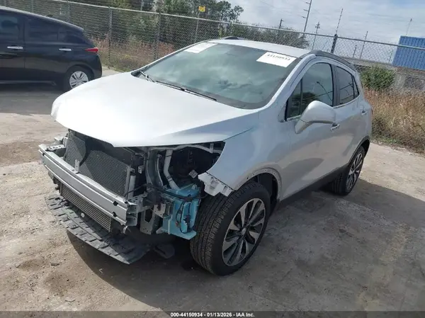 KL4CJASB6MB346377 2021 BUICK ENCORE - Image 2