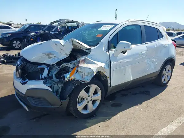 KL4CJASB7GB518789 2016 BUICK ENCORE - Image 2