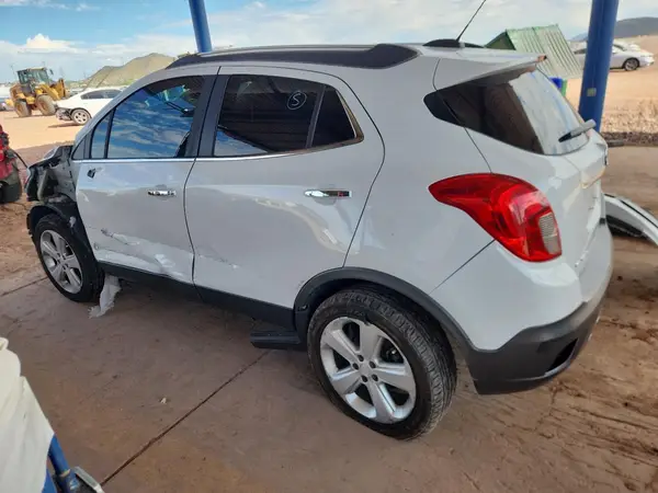 KL4CJASB7GB669082 2016 BUICK ENCORE - Image 2