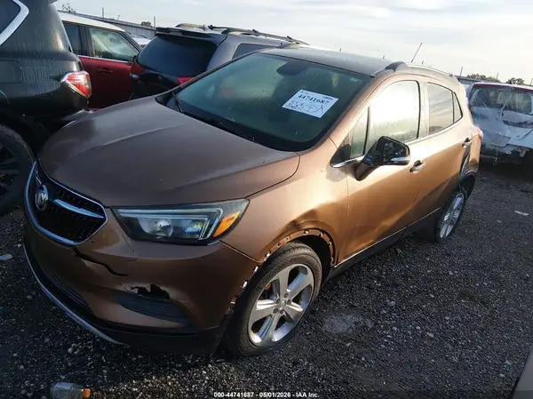KL4CJASB7HB007438 2017 BUICK ENCORE - Image 2