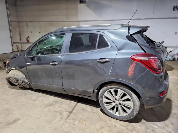 KL4CJASB7HB077215 2017 BUICK ENCORE - Image 2