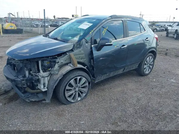 KL4CJASB7HB080065 2017 BUICK ENCORE - Image 2