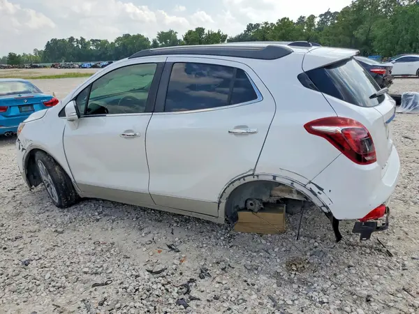 KL4CJASB7HB087713 2017 BUICK ENCORE - Image 2