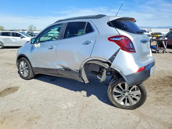 KL4CJASB7HB110536 2017 BUICK ENCORE - Image 2