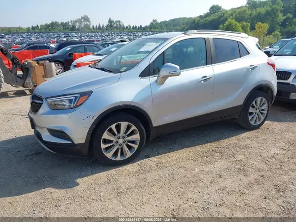 KL4CJASB7HB110861 2017 BUICK ENCORE - Image 2