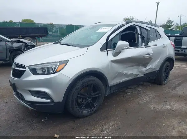 KL4CJASB7HB184555 2017 BUICK ENCORE - Image 2