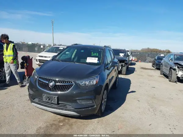 KL4CJASB7HB221362 2017 BUICK ENCORE - Image 2