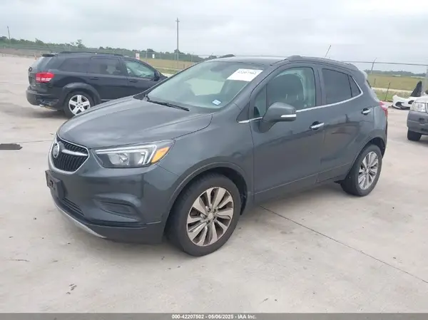 KL4CJASB7HB226593 2017 BUICK ENCORE - Image 2