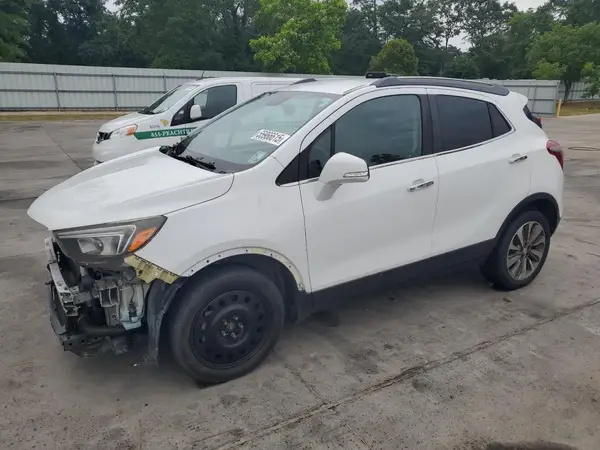 KL4CJASB7JB519982 2018 BUICK ENCORE - Image 1
