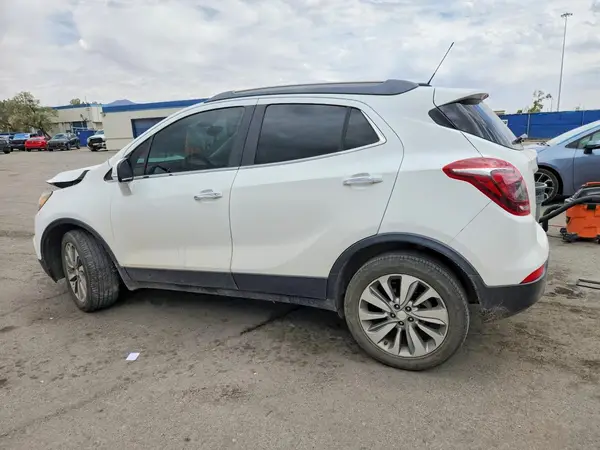 KL4CJASB7JB532649 2018 BUICK ENCORE - Image 2