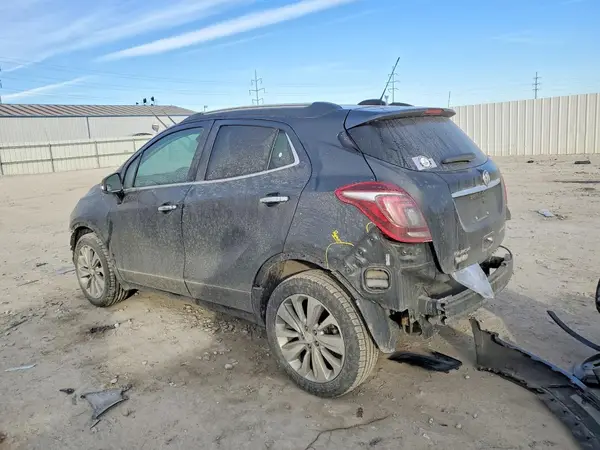 KL4CJASB7JB539746 2018 BUICK ENCORE - Image 2