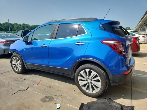 KL4CJASB7JB542565 2018 BUICK ENCORE - Image 2