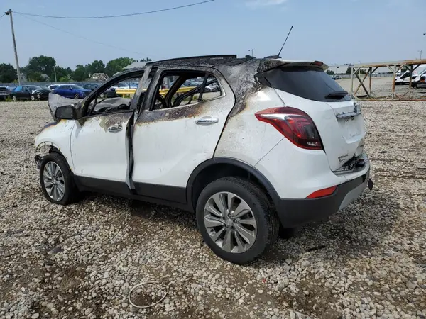 KL4CJASB7JB554828 2018 BUICK ENCORE - Image 2