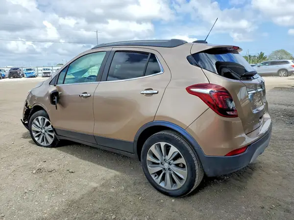 KL4CJASB7JB556370 2018 BUICK ENCORE - Image 2