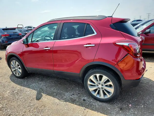 KL4CJASB7JB558703 2018 BUICK ENCORE - Image 2