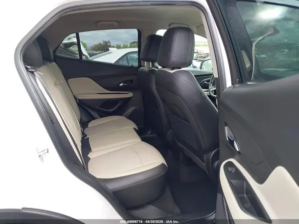 KL4CJASB7JB558961 2018 BUICK ENCORE - Image 8