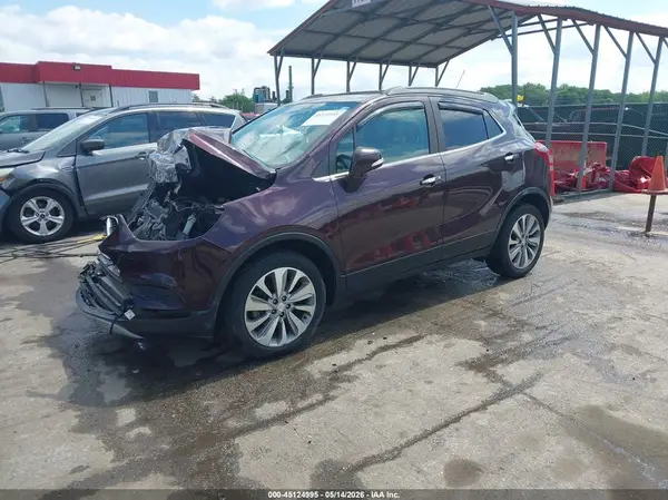 KL4CJASB7JB573797 2018 BUICK ENCORE - Image 2