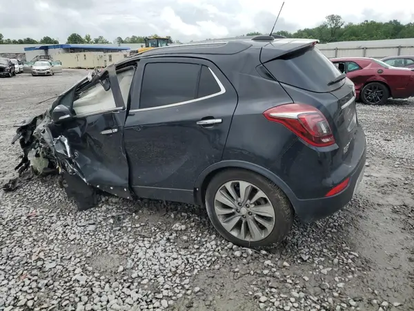 KL4CJASB7JB586338 2018 BUICK ENCORE - Image 2