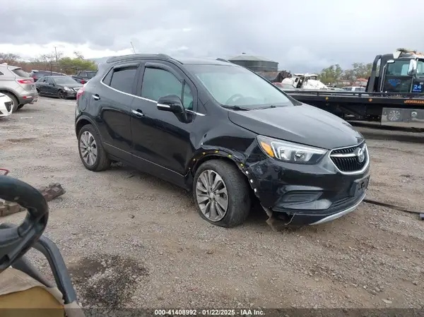 KL4CJASB7JB615031 2018 BUICK ENCORE - Image 1