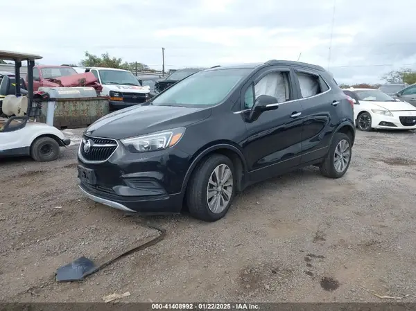 KL4CJASB7JB615031 2018 BUICK ENCORE - Image 2