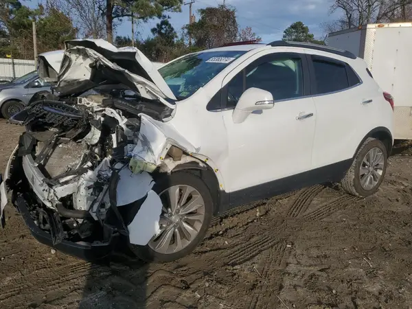 KL4CJASB7JB623923 2018 BUICK ENCORE - Image 1