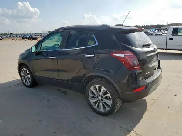 KL4CJASB7JB635487 2018 BUICK ENCORE - Image 2