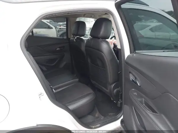KL4CJASB7JB637725 2018 BUICK ENCORE - Image 8