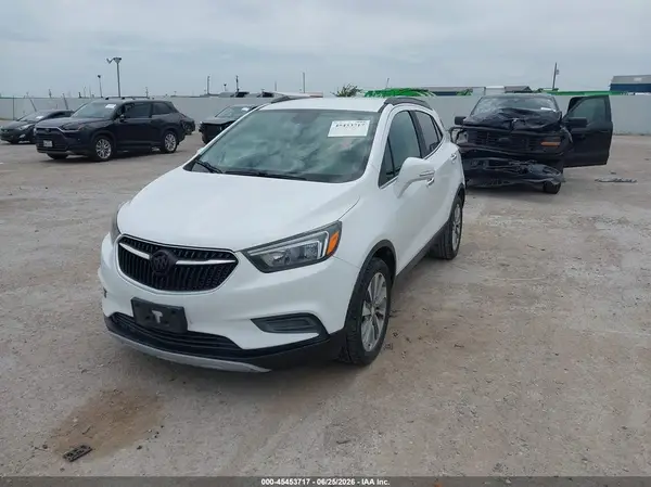 KL4CJASB7JB664441 2018 BUICK ENCORE - Image 2