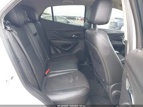 KL4CJASB7JB666660 2018 BUICK ENCORE - Image 8