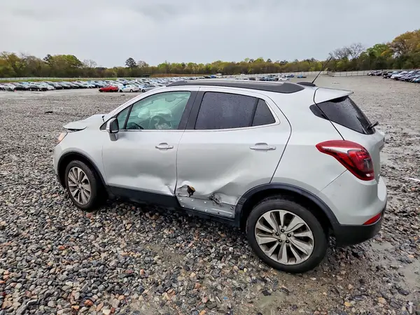 KL4CJASB7JB681689 2018 BUICK ENCORE - Image 2