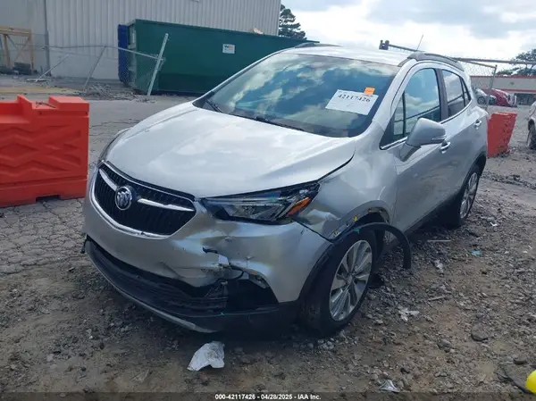 KL4CJASB7JB684902 2018 BUICK ENCORE - Image 2