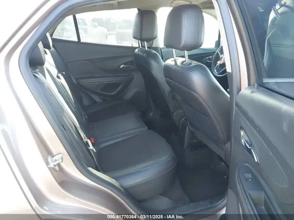 KL4CJASB7JB685693 2018 BUICK ENCORE - Image 8