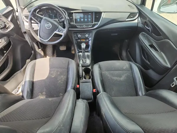 KL4CJASB7JB696127 2018 BUICK ENCORE - Image 8