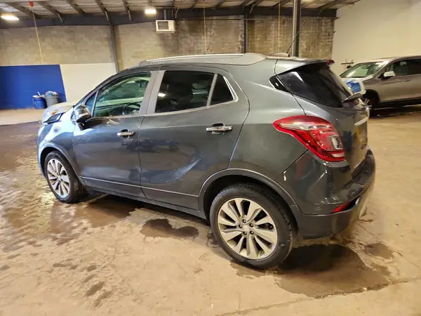 KL4CJASB7JB696404 2018 BUICK ENCORE - Image 2