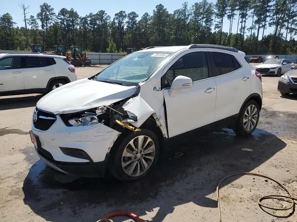 KL4CJASB7JB705005 2018 BUICK ENCORE - Image 1