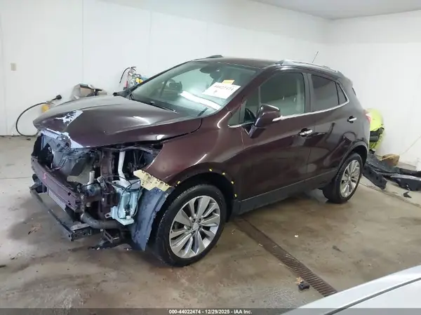 KL4CJASB7JB707465 2018 BUICK ENCORE - Image 2